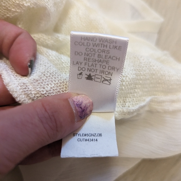 Fang Glam sheer white tank top with cross cross back straps size M - Picture 9 of 9